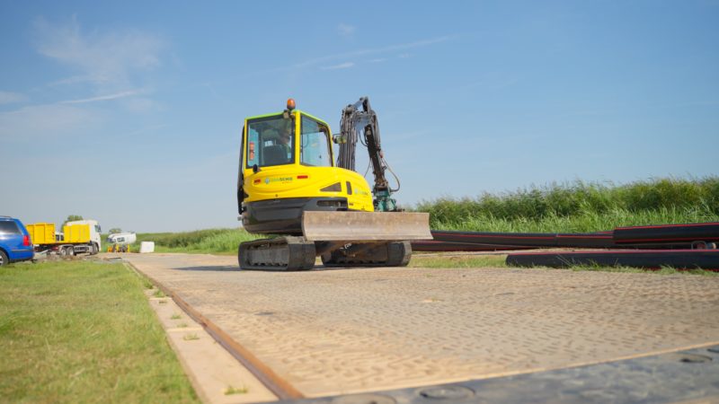 Machine op rijplaten